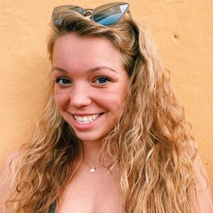 Meet your Posher, Isabelle